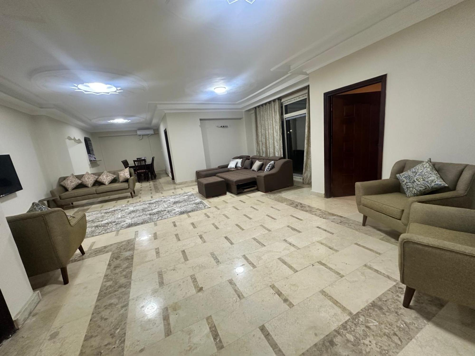 Apartment Royal House Cairo